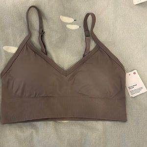 NWT Lululemon Ebb To Street bra sz 6